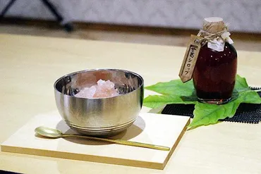 平安貴族も夢見たかき氷？『枕草子』と甘味処が語る、夏の涼を求めて？清少納言が見たかき氷の世界：甘葛シロップと宮廷文化